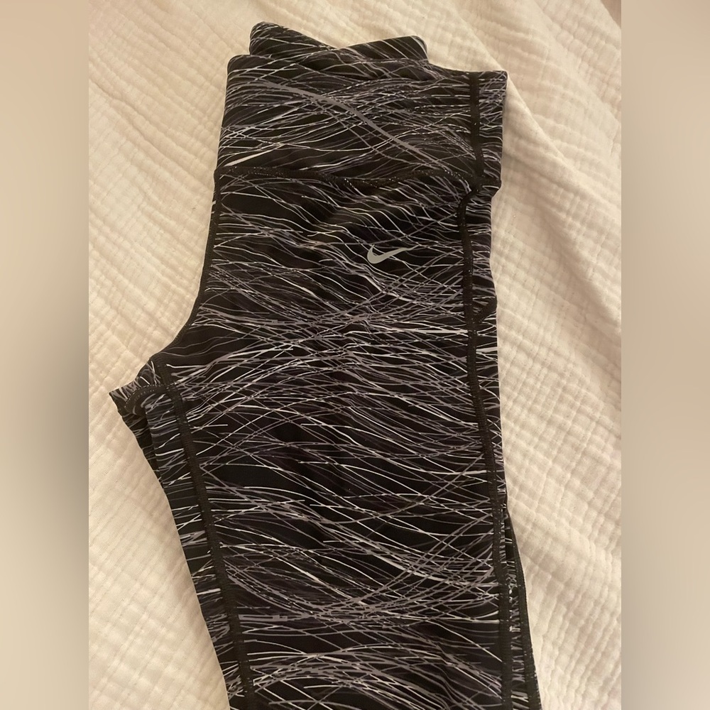 nike leggings